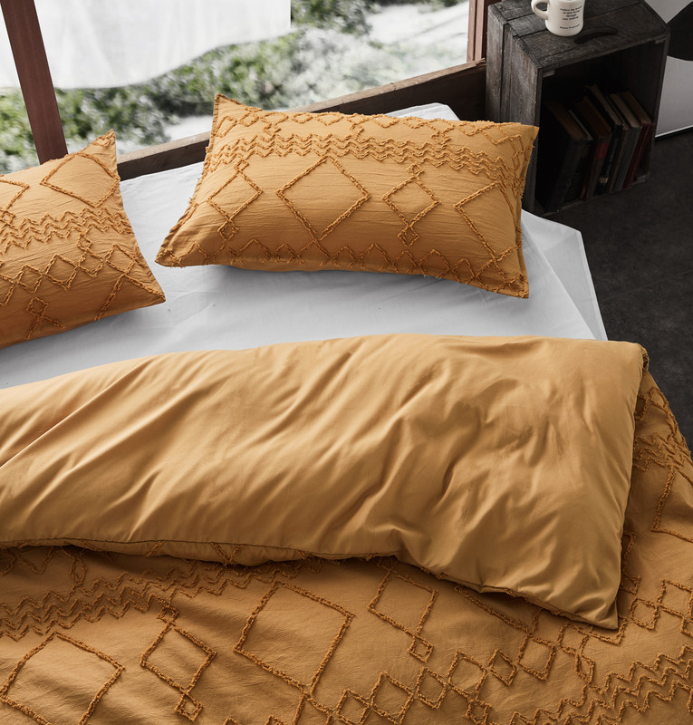 Tufted ultra soft microfiber quilt cover set-king caramel